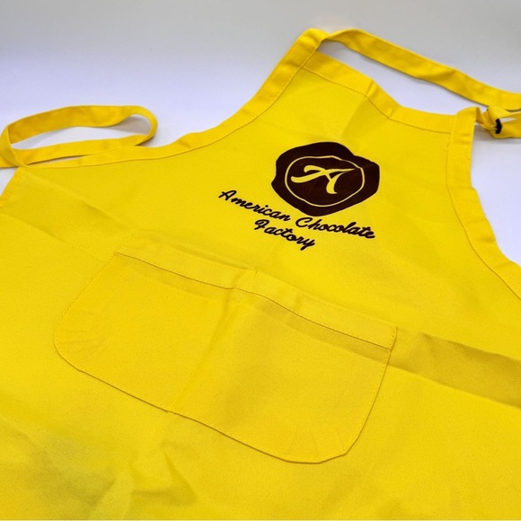 American Chocolate Factory 3 Piece Yellow Green Children's Aprons - Picture 5 of 9
